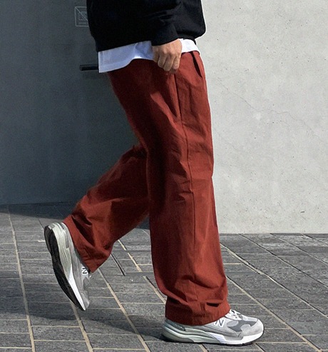 Autumn Two Tuck Band Pants
