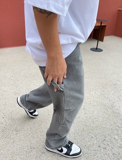 Grey Dart Carpenter Semi Jeans